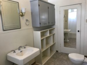 1029 Fourth Street, Santa Rosa CA : Bathroom